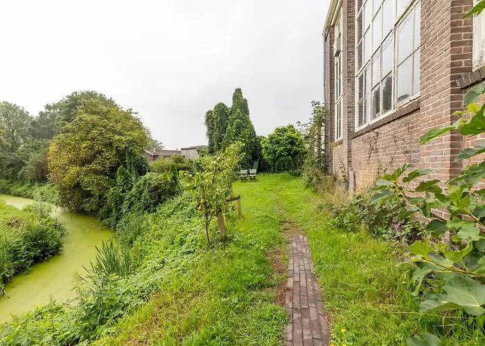 Mooi Appartement In Werkplaats